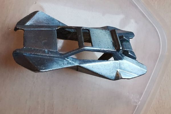 Das entfärbte Chassis